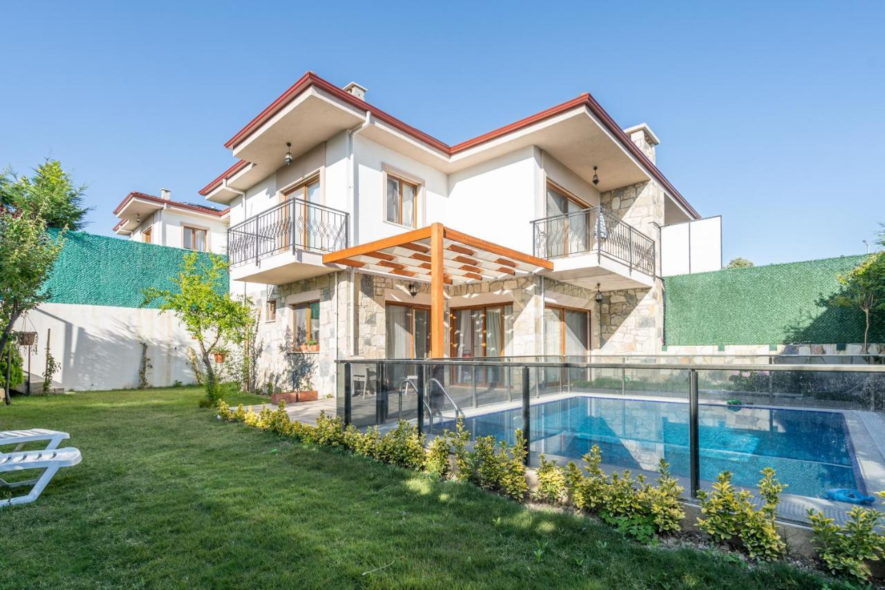 Vintage Villas 쿠사다시 외부 사진